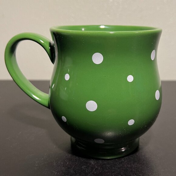 Temp-tations by Tara ~ Green with White Polka Dot Footed Ceramic Mug - Picture 1 of 6